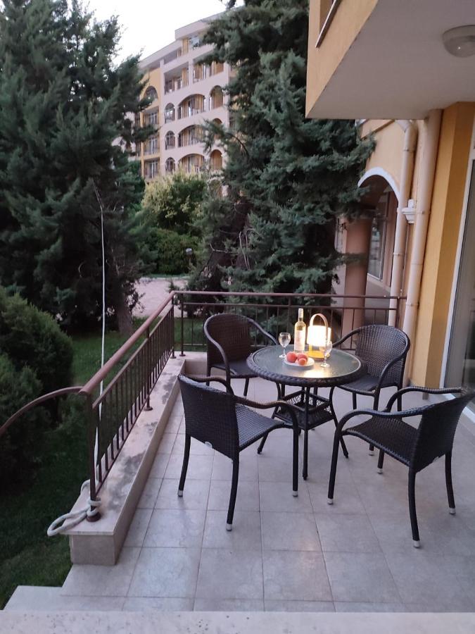 Midia Grand Resort, Terrassen Paradies Apartment Aheloy Eksteriør billede